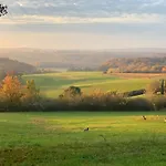 Hébergement de vacances Chateau - Natural Luxury And Historic Charm