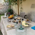 Hébergement de vacances Chateau - Natural Luxury And Historic Charm *